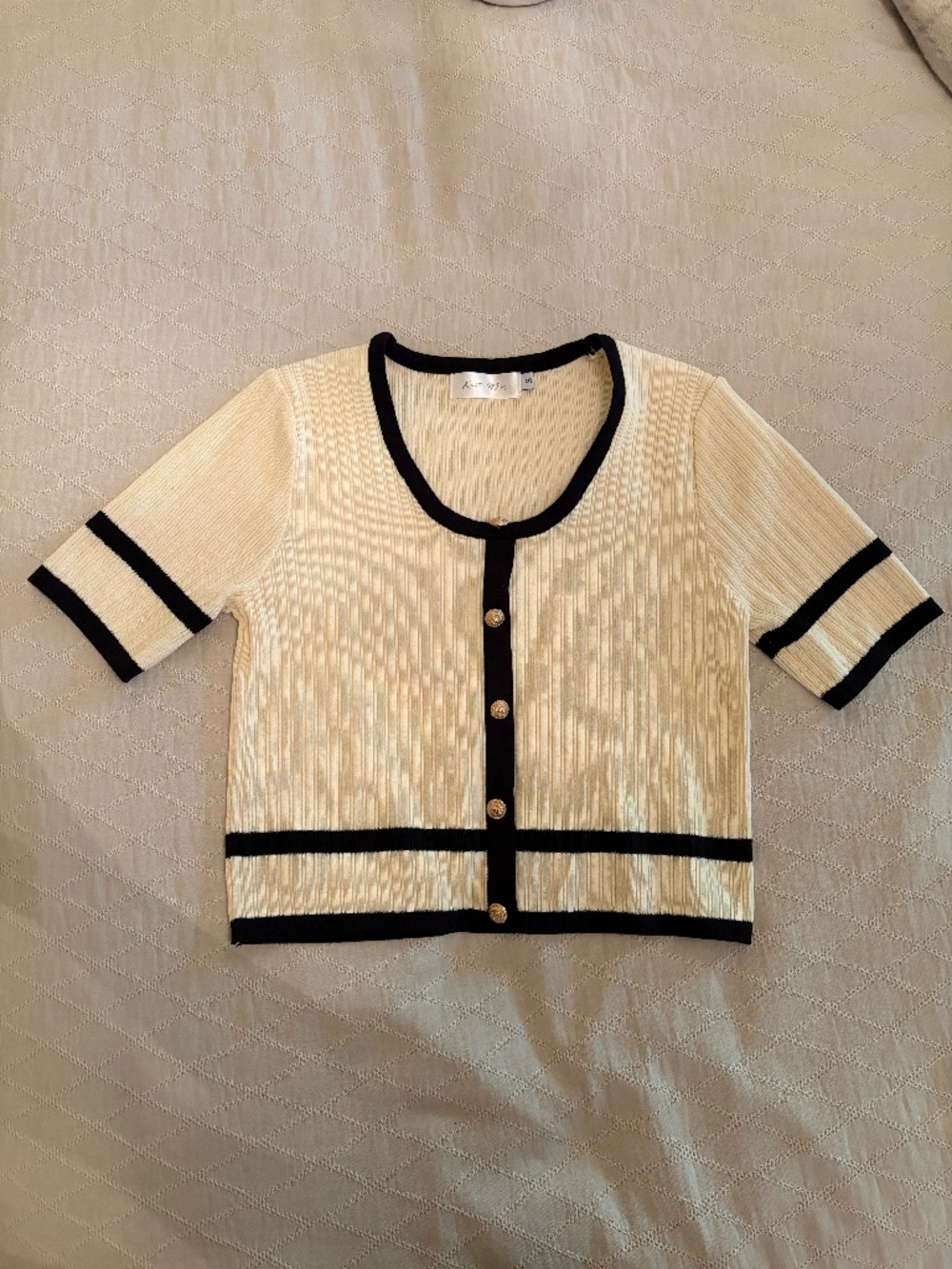 Blue-Beige Contrast Knit Tee Size S